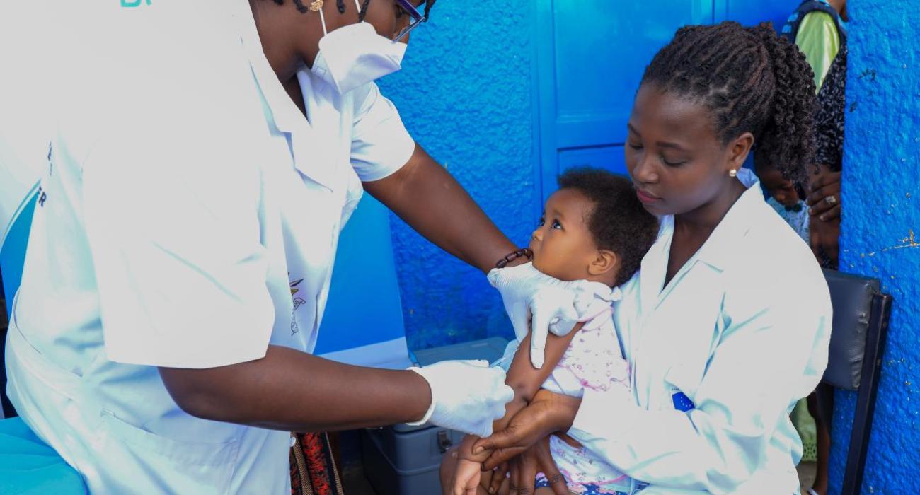 Séance de vaccination dans un centre de santé de Bujumbura