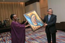 Gift offered by the Minister of Health to DG WHO