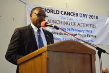 Dr Laurent Musango, WHO representative in Mauritius highlighting the fact that cancer is more likely to respond to effective treatment and can result in a greater probability of surviving, less morbidity, and less expensive treatment.