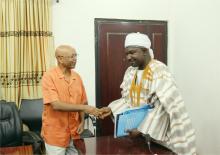 Emir of Kanem welcoming WR to the Council Chambers