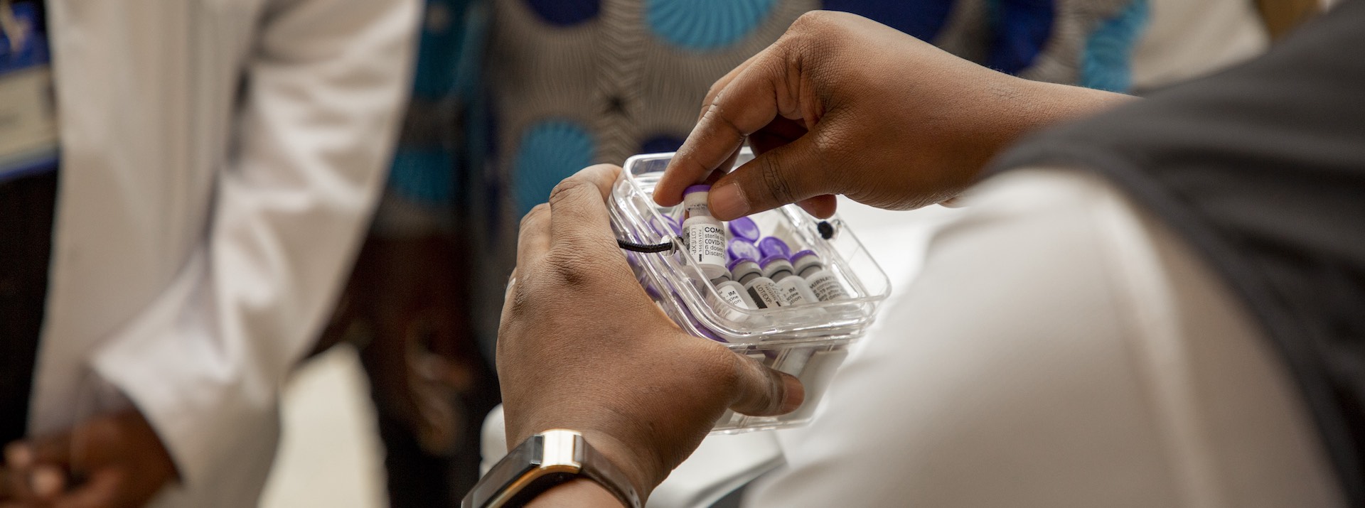 Un nouvel élan pour intensifier la vaccination contre la COVID-19 en Afrique