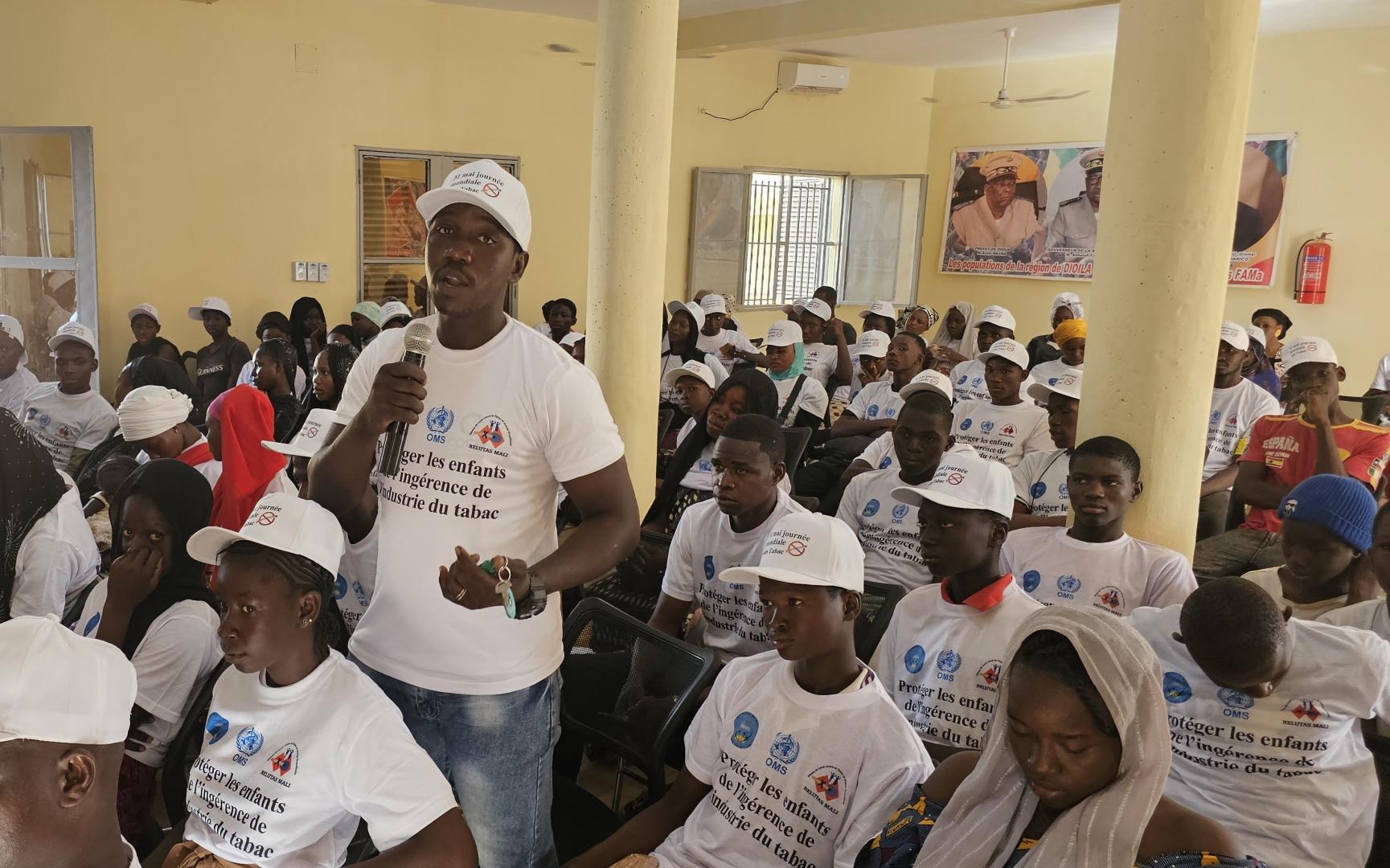 Mali : des comités scolaires pour protéger les jeunes du tabagisme