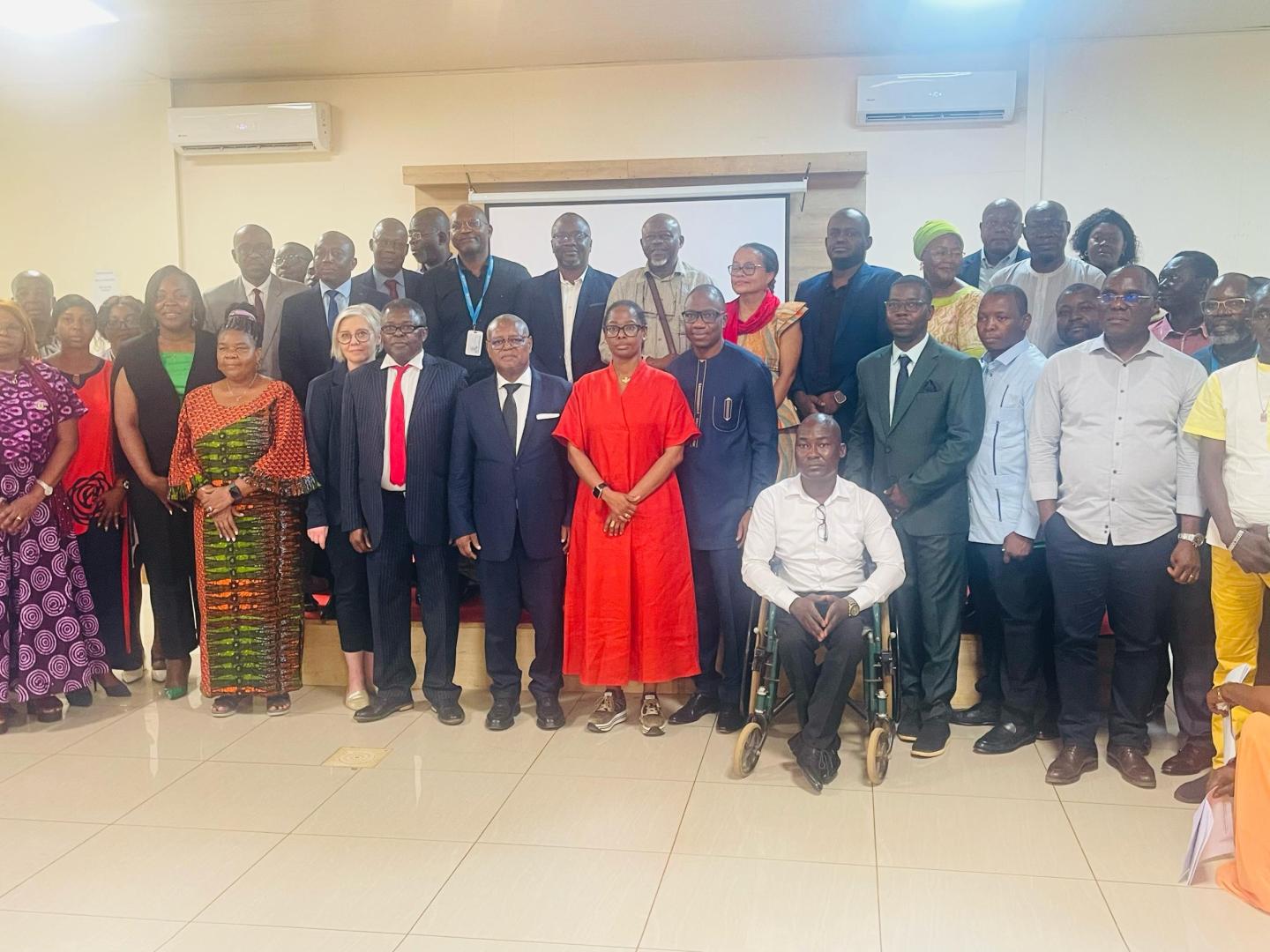 Photo des officiels et participants