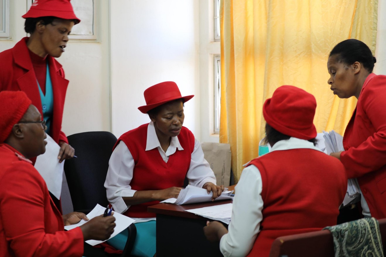 Nhlangano Health Centre Nursing Sisters discussing the MR campaign data