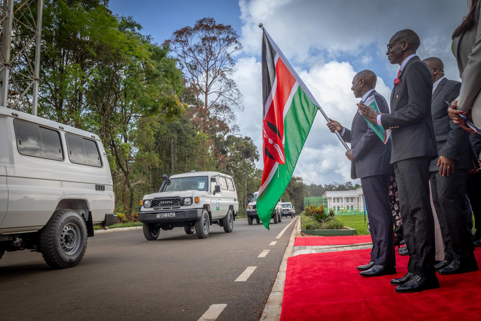 H.E. President William Ruto flags off ambulances alongside WHO AFRO Regional Director Dr. Mohamed Janabi during the handover ceremony at State House, Nairobi, 19 November 2025.