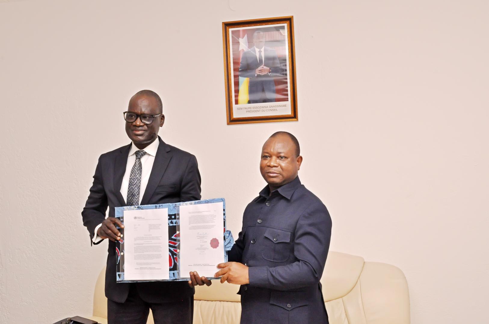 Présentation des lettres de créance du nouveau Représentant résident de l’OMS au Togo, Dr Hamadou Nouhou