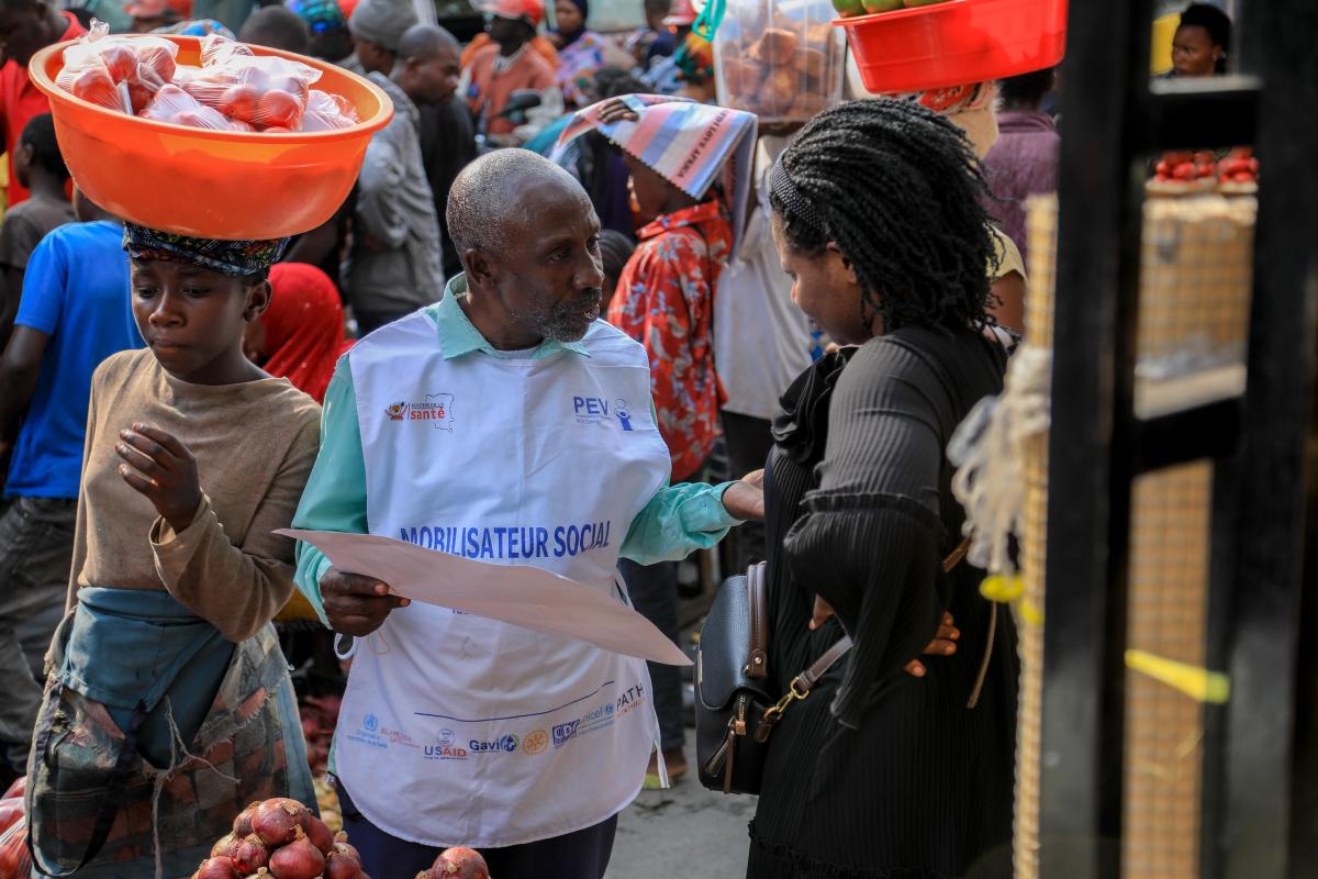 Poliomyélite : À Goma dans l'est de la RDC, une caravane motorisée va à la rencontre des communautés 