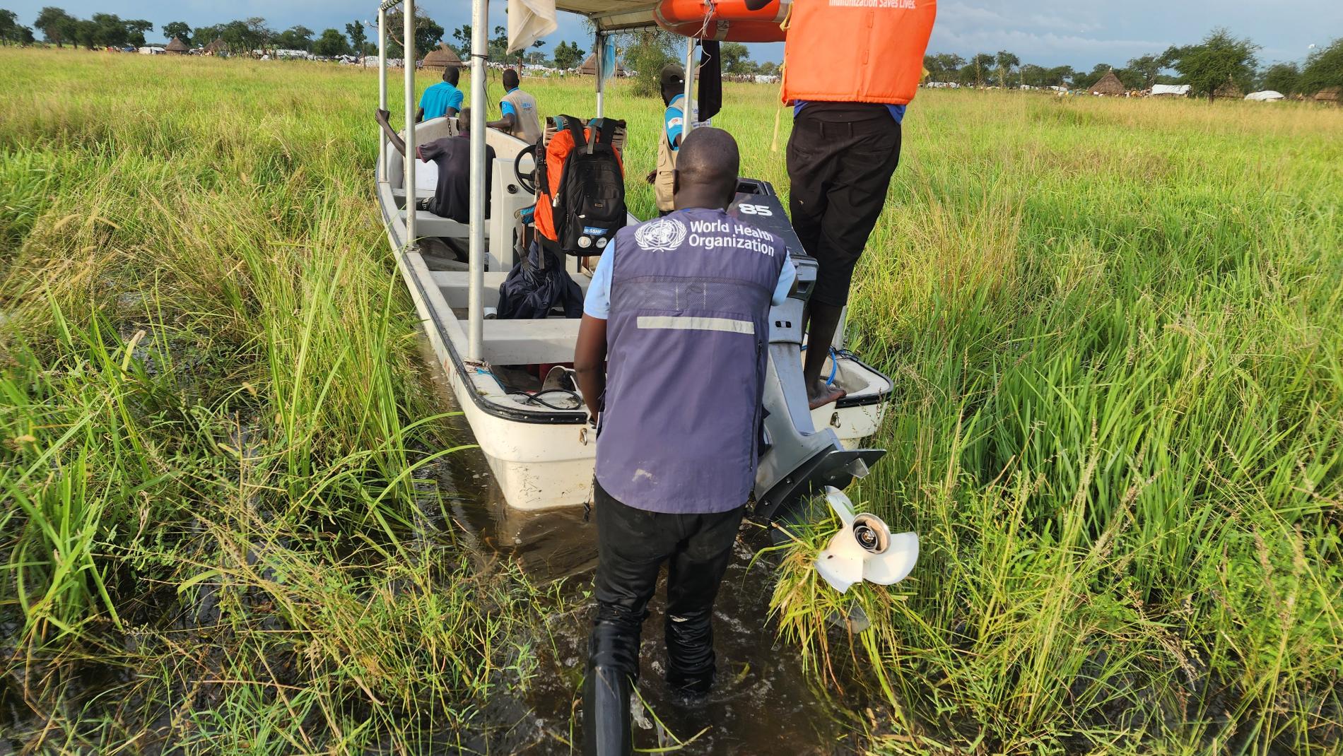 WHO prepositions interagency emergency health kits in Fangak