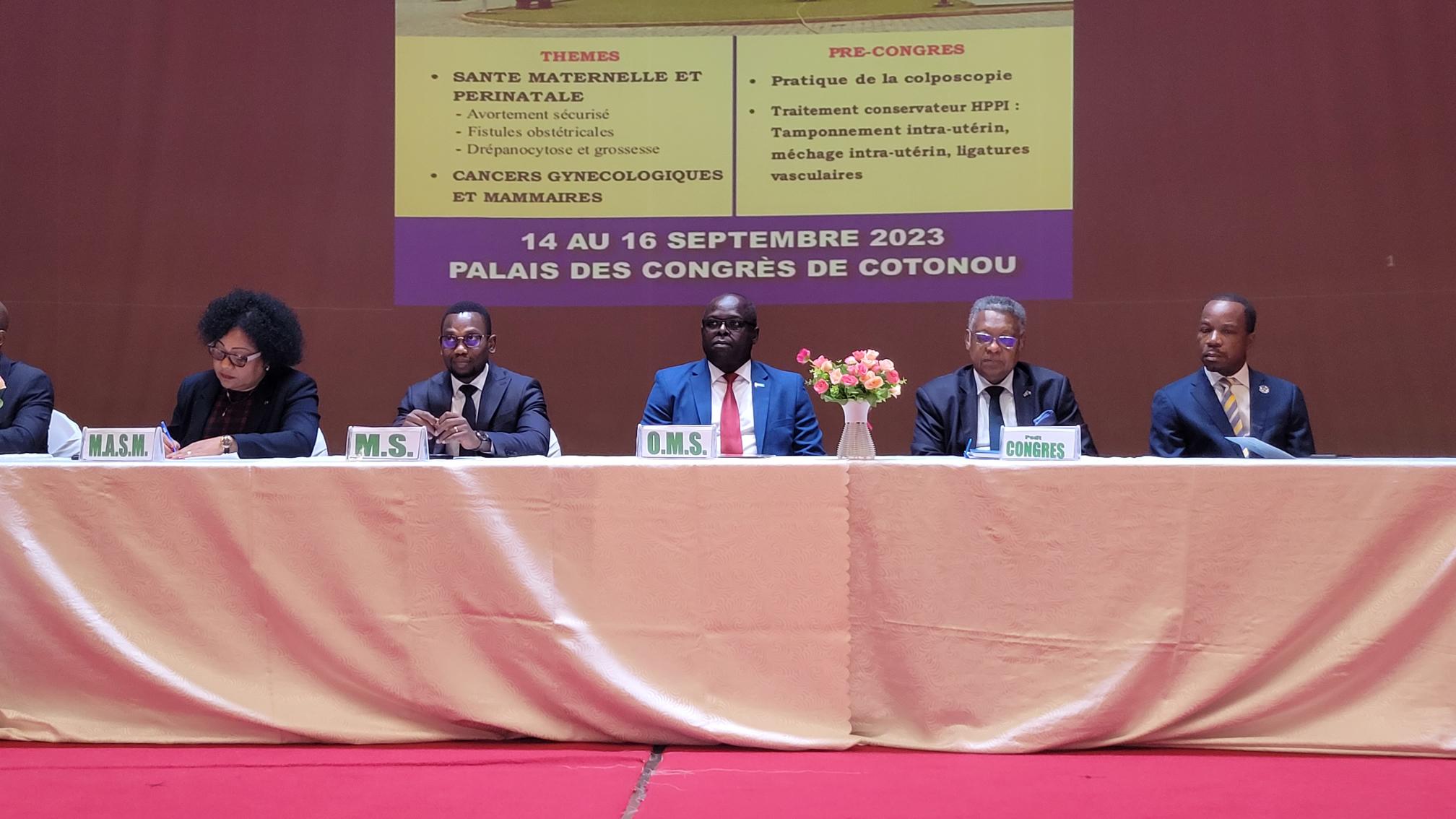 Cérémonie d'ouverture des 4èmes journées scientifiques du Collège National des Gynécologues Obstétriciens du Bénin 