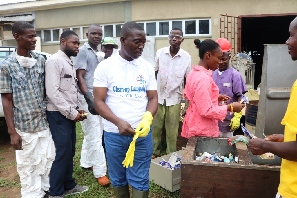 Dr. Jerry Brown, CEO, JFK Hospital prepares for the cleaning up campaign, Monrovia