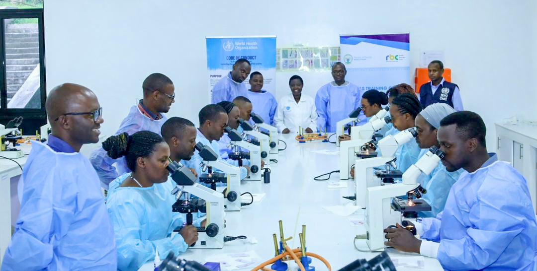 Laboratory technicians during the training in Huye in November 2023