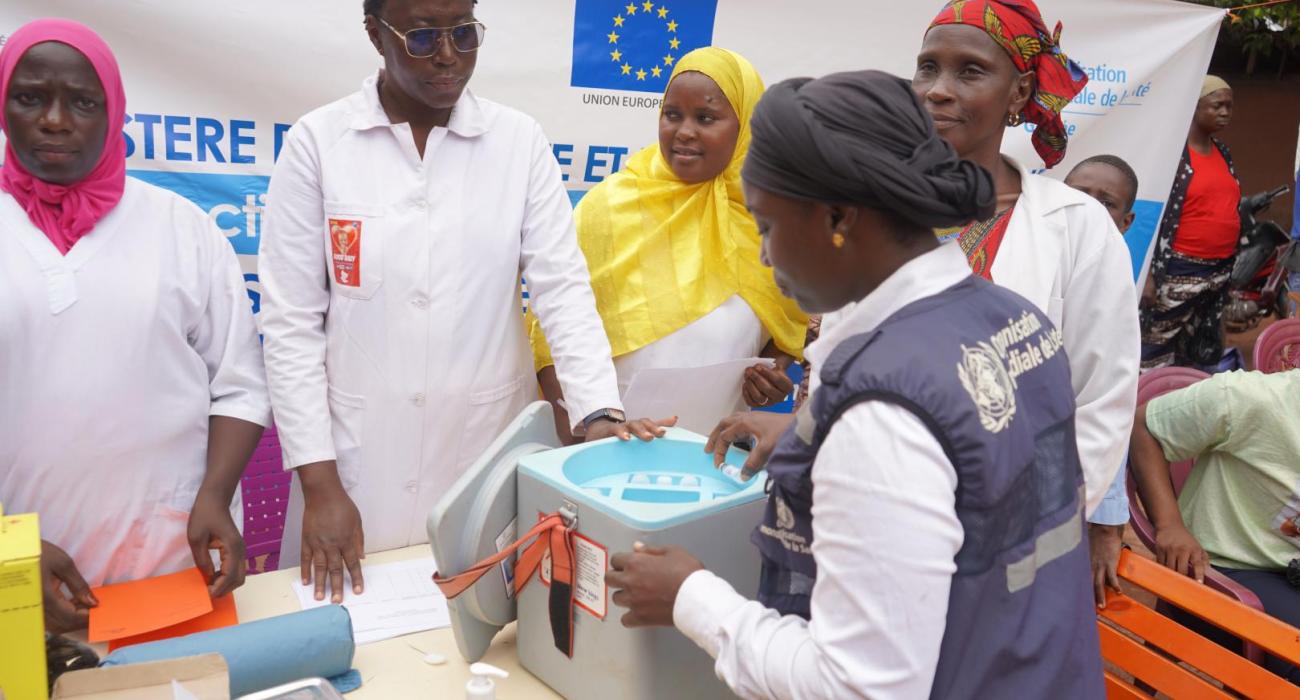 En Guinée, des relais communautaires luttent contre une épidémie de diphtérie