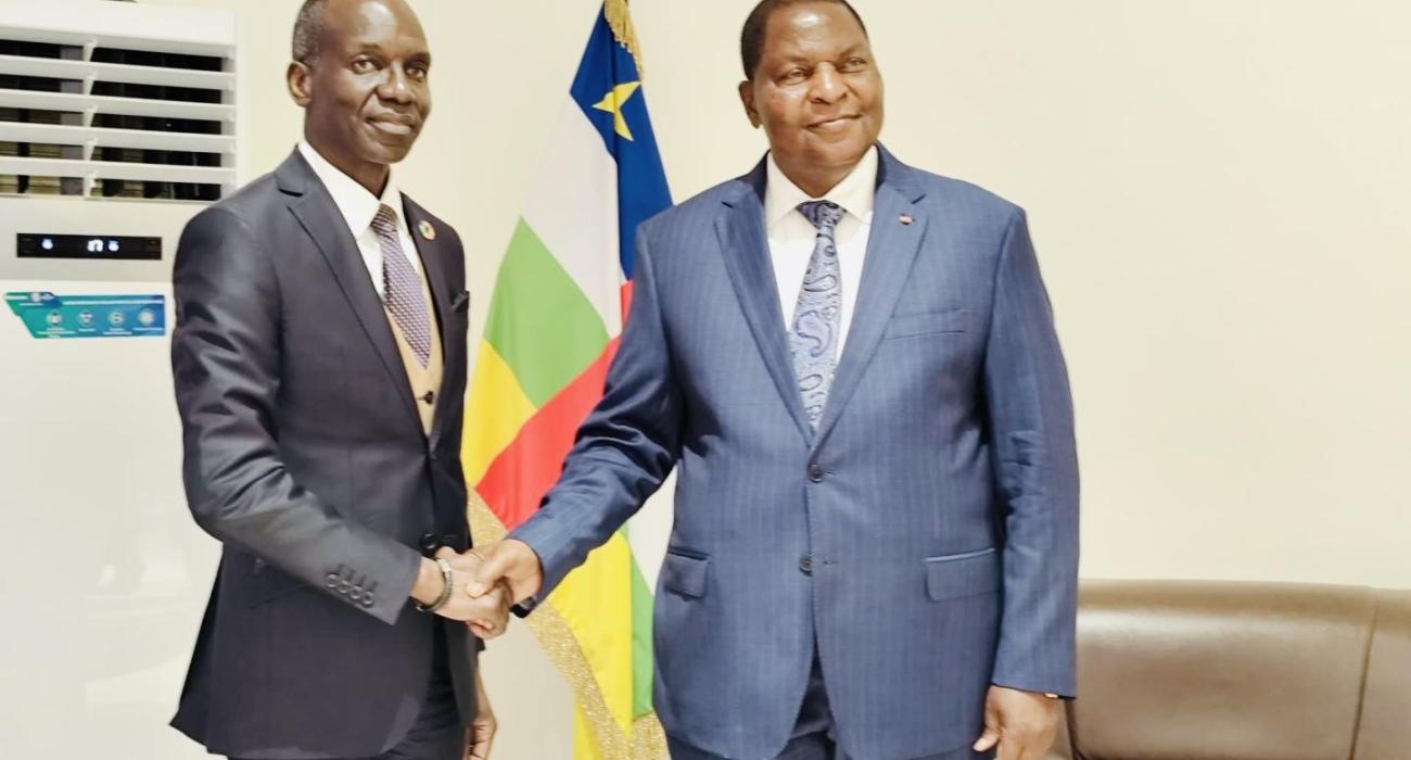 Président Touadéra et le Directeur régional 