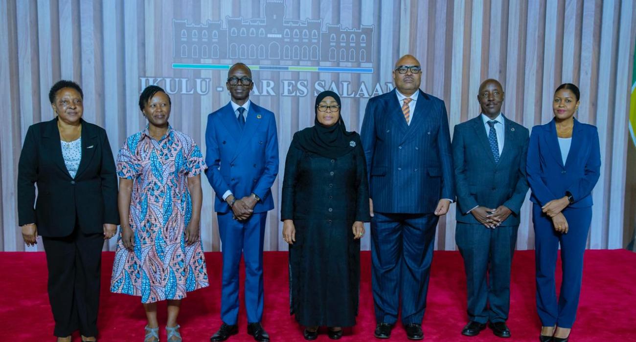 President of Tanzania meets WHO Regional Director and WHO delegation, UN Resident Coordinator in Tanzania, and Deputy Minister Ministry of Health
