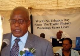 Assistant Minister of Health Mr G.U.S Matlhabaphiri giving the keynote address at the commemoration of World No Tobacco Day 2009 in Kasane