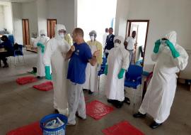 Depuis 1976, la République Démocratique du Congo a déjà connu huit épisodes de la maladie à virus Ebola sur son sol. Avoir une réelle maîtrise de la machine logistique en situation d'urgence est un défi important à relever et une priorité majeure