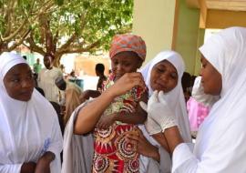 Nigeria: WHO Field volunteers assisting during meningitis vaccination