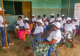 Un focus groupe de femmes dans le village de Konsou, département de Béoumi