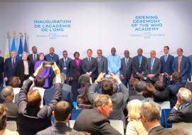 Inauguration de l’académie de l’OMS : Le Ministre Benjamin HOUNKPATIN présent, aux côtés du Président MACRON et du Directeur Général de l’OMS