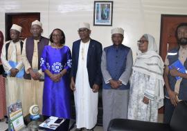 Photo de famille avec le mnistre de la santé et la représentante de l'OMS