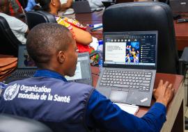 Sensibiliser aux violences basées sur le genre pour protéger la santé des enfants face à la poliomyélite en RDC