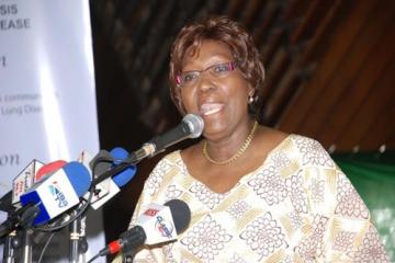 01 Minister for Public Health and Sanitation, Hon Beth Mugo delivering the key remarks at the media briefing