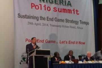 Dr. Rui Vaz delivering his speech at the Summit