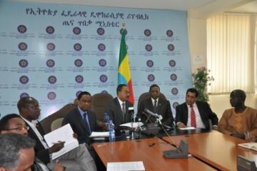 Press conference at the Federal Ministry of Health on Friday 24 October 2014.
