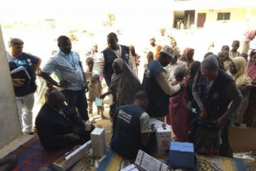 WHO’s mobile team conducting measles vaccination at Custom House camp WHO