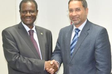 ECOWAS President (left) with WR