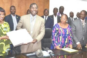 La Ministre ivoirienne de la santé n’a pas caché sa joie de recevoir cette bonne nouvelle.