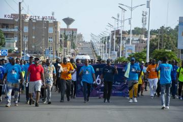 6 Kilomètres de marche sportive “Walk the Talk” à Parakou:  Plus 500 personnes ont relevé le défi en faveur de la santé