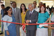 Dr. A. Husnoo, Health Minister inaugurating the exhibition cum sale of creative handmade crafts of the patients from the Occupational Therapy Department.