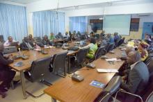 Une vue de participants comprenant le Représentant, les coordonnateurs des Sous Bureaux de l’OMS en province et les membres de l’équipe technique du Bureau Pays à Kinshasa. OMS/Eugene KABAMBI