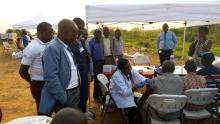 Le Burundi lance la campagne de vaccination du personnel de sante de première ligne contre la MVE