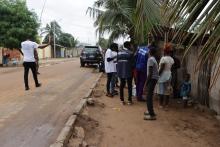 Sensibilisation et vaccination dans un quartier de Lomé